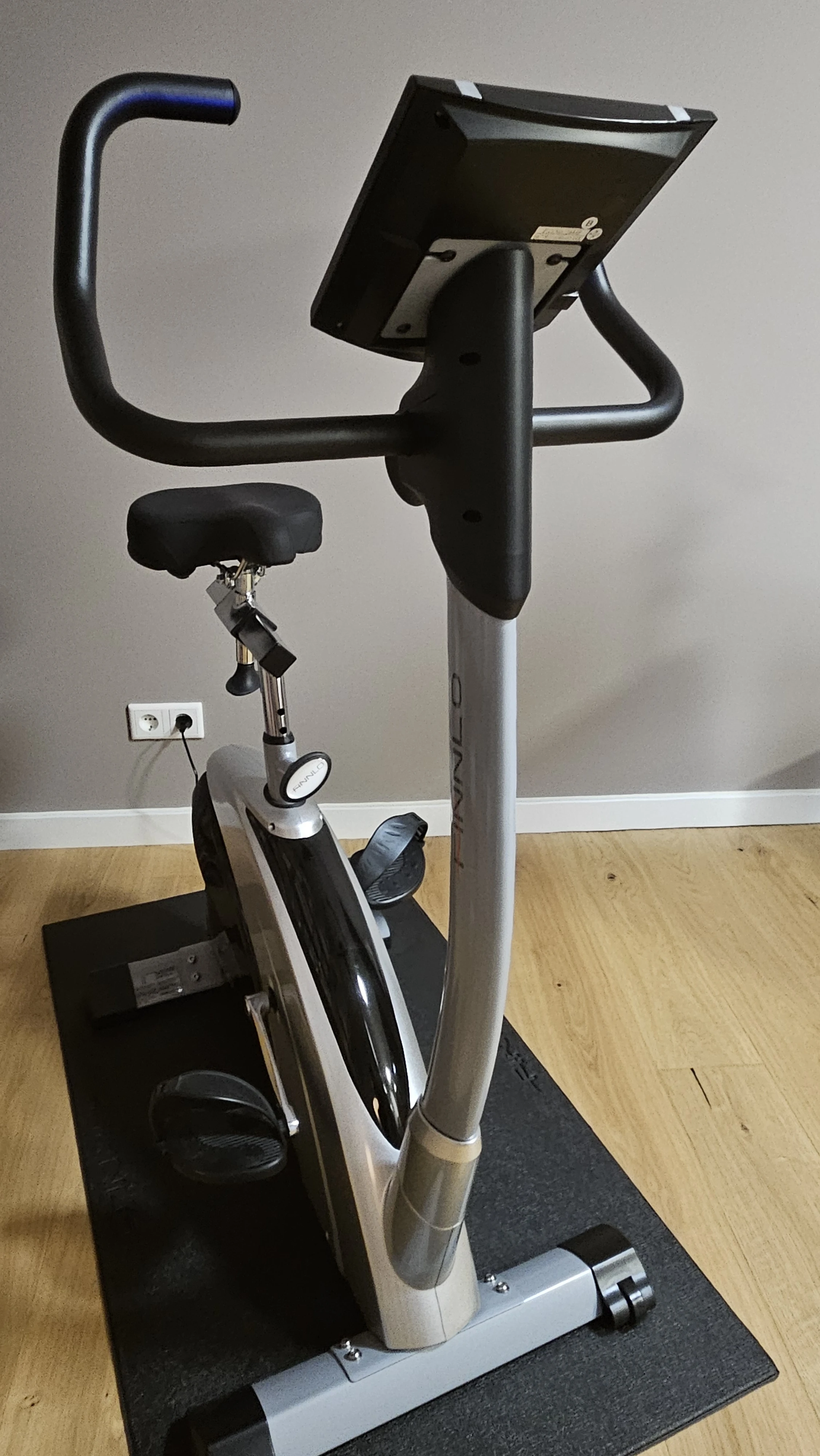 keine Beschreibung vorhanden