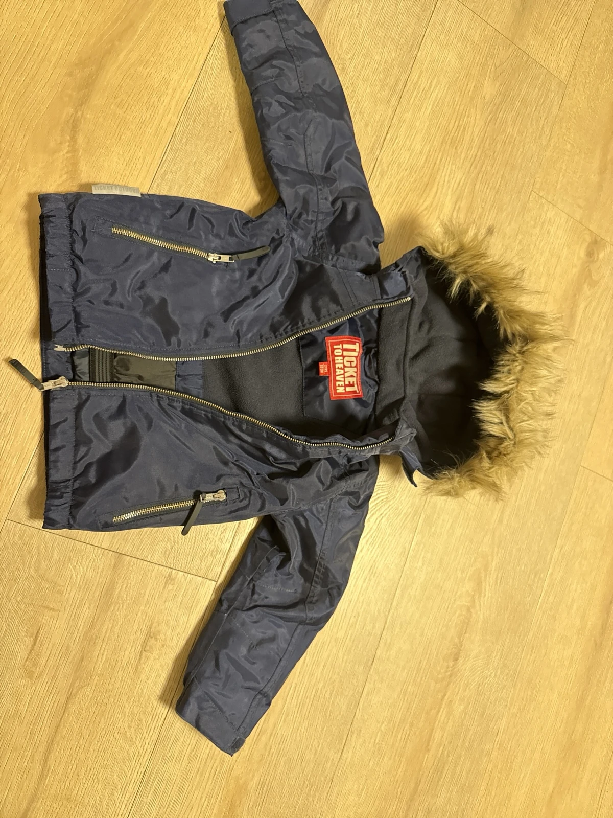 keine Beschreibung vorhanden